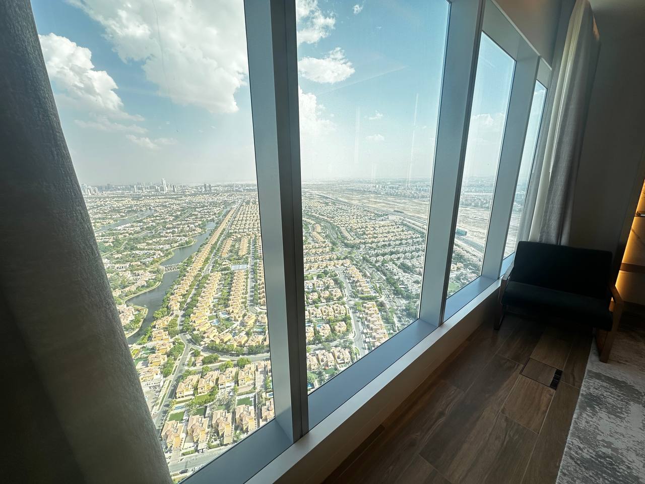 1-bedroom-flat-luxury-for-sale-in-dubai-jlt-so-uptown