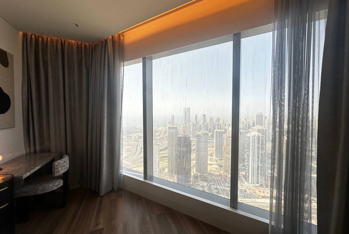 2-bedroom-flat-luxury-for-sale-in-dubai-jlt-so-uptown