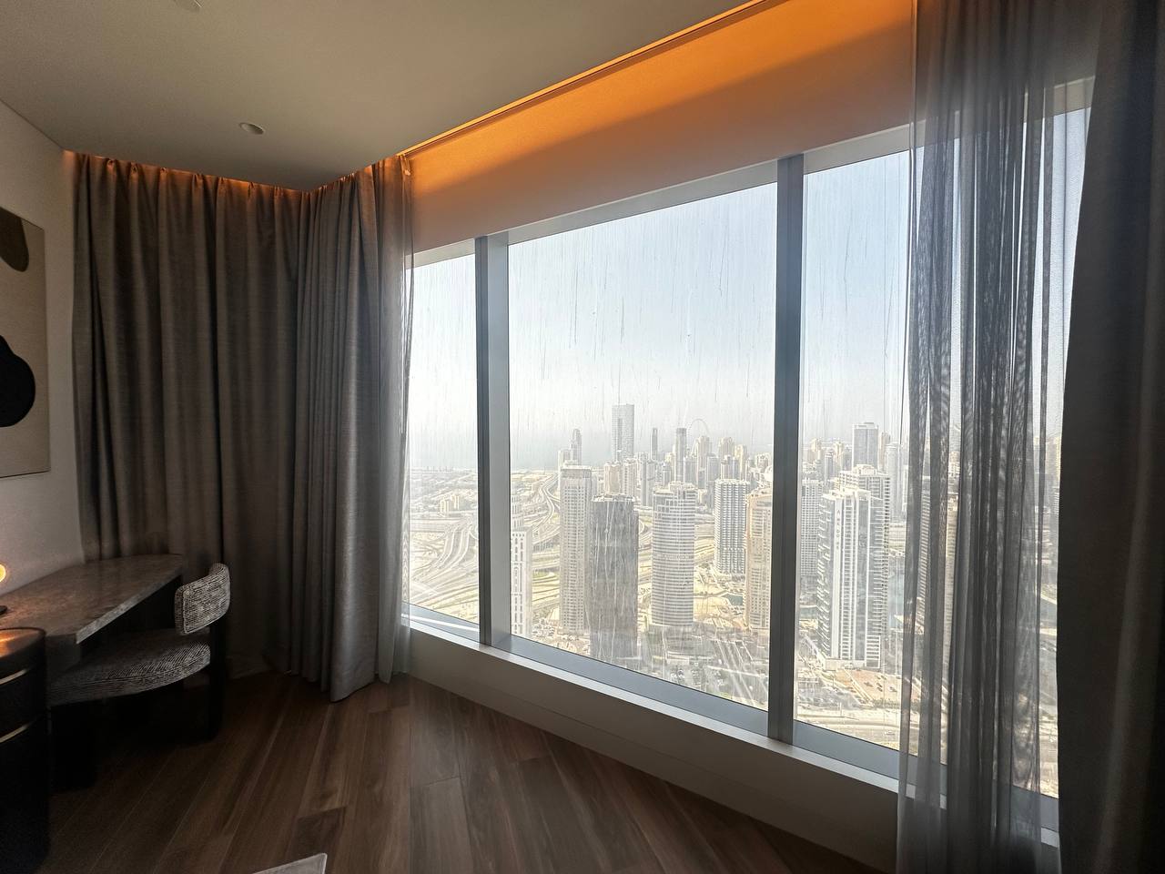 2-bedroom-flat-luxury-for-sale-in-dubai-jlt-so-uptown